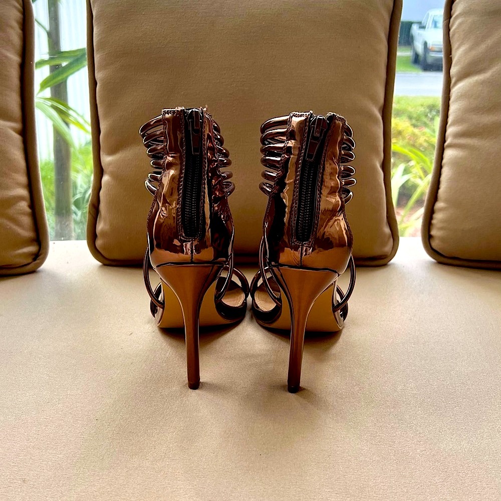 Sandals - Picture 5 of 6